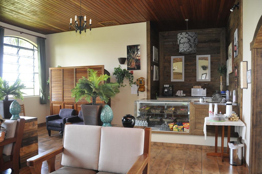 Hotel Fazenda Sao Matheus Сера Негра Екстериор снимка