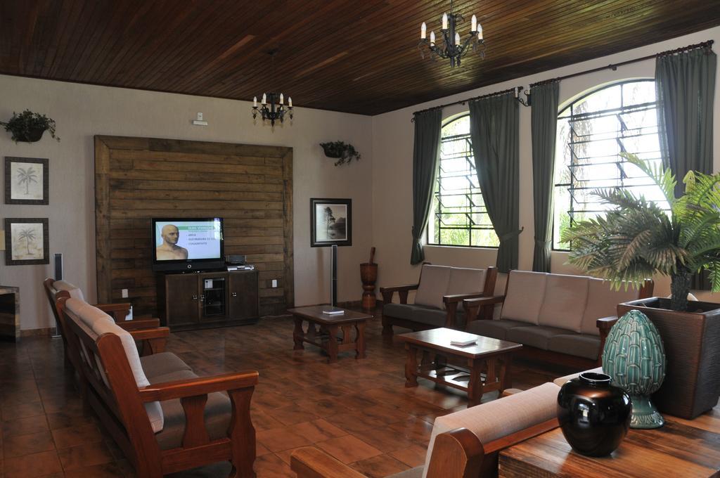 Hotel Fazenda Sao Matheus Сера Негра Екстериор снимка